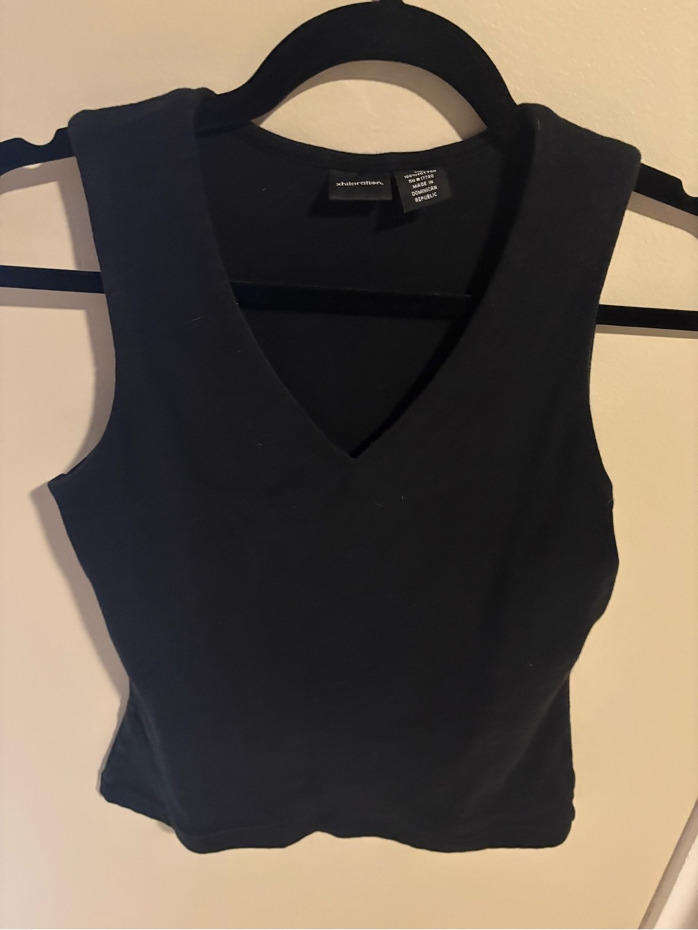 Xhilaration Black Sleeveless Tank Top